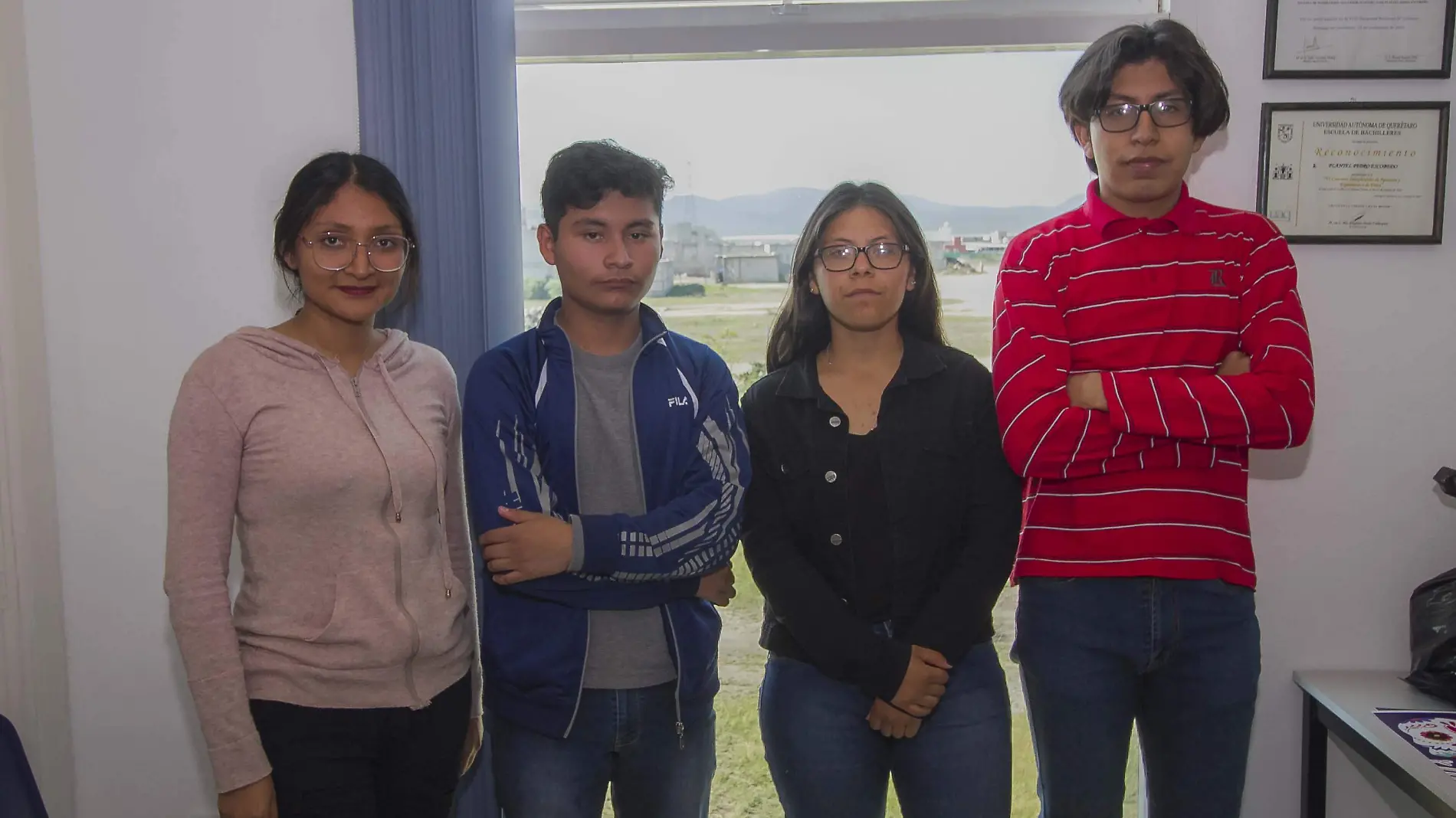 Ana Karen,  Aldo, Emily y Alejandro son alumnos destacados de la preparatoria UAQ, plantel Pedro Escobedo.  Foto César Ortiz  El Sol de San Juan del Río.